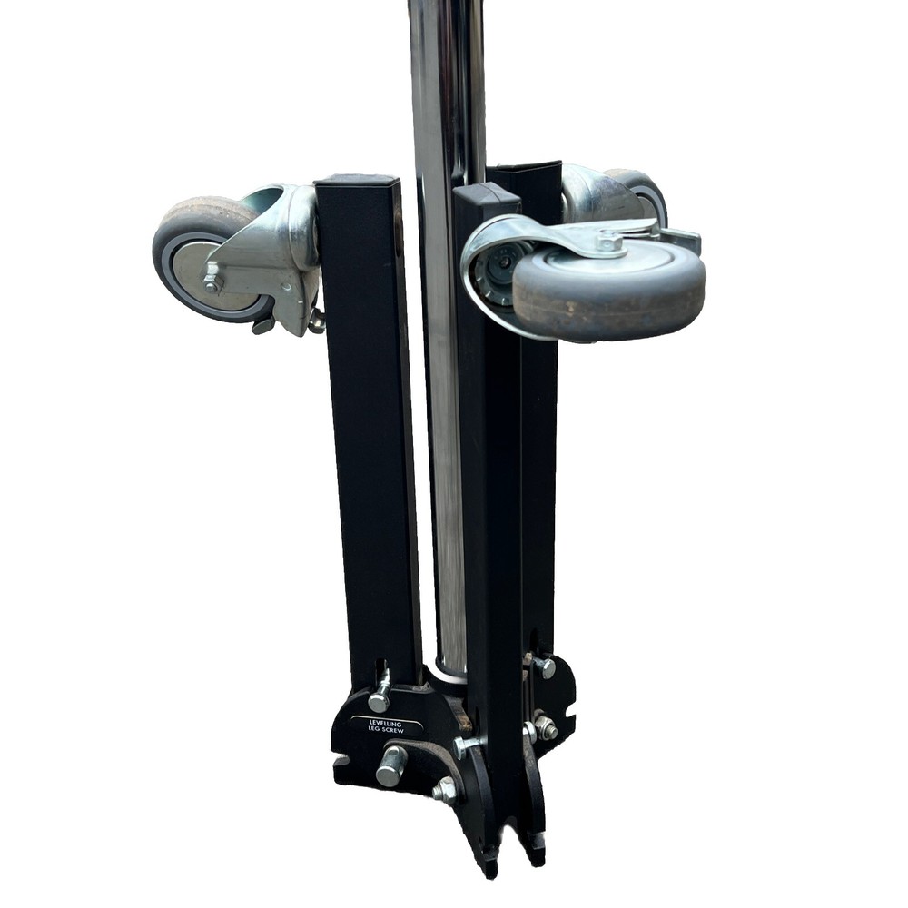 Avenger A660 Roller Folding Base Stand with Braked Wheels (Chrome)