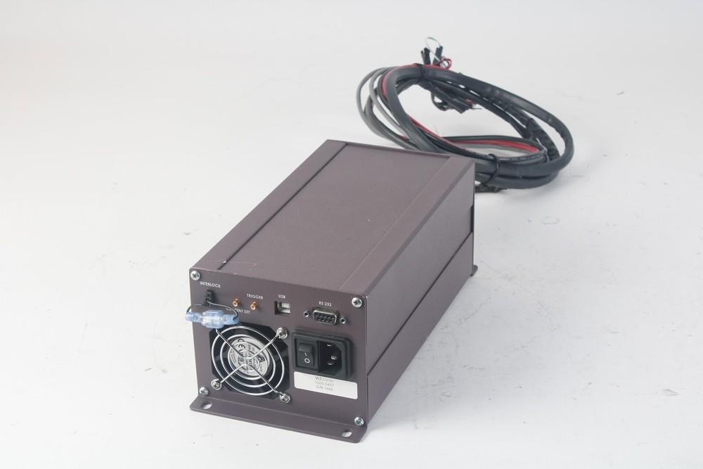 VUEMetrix 1000-0457 High Current Diode and TEC Controller With Keys / Cable