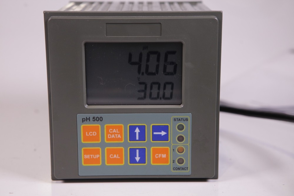 Hanna Instruments pH500 pH Process Controller pH meter