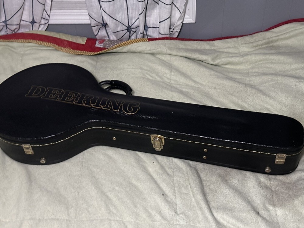 Deering Banjo with OHSC