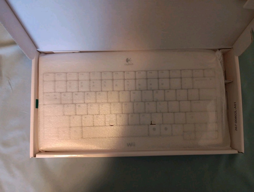 Nintendo Wii Logitech Cordless Wireless Keyboard