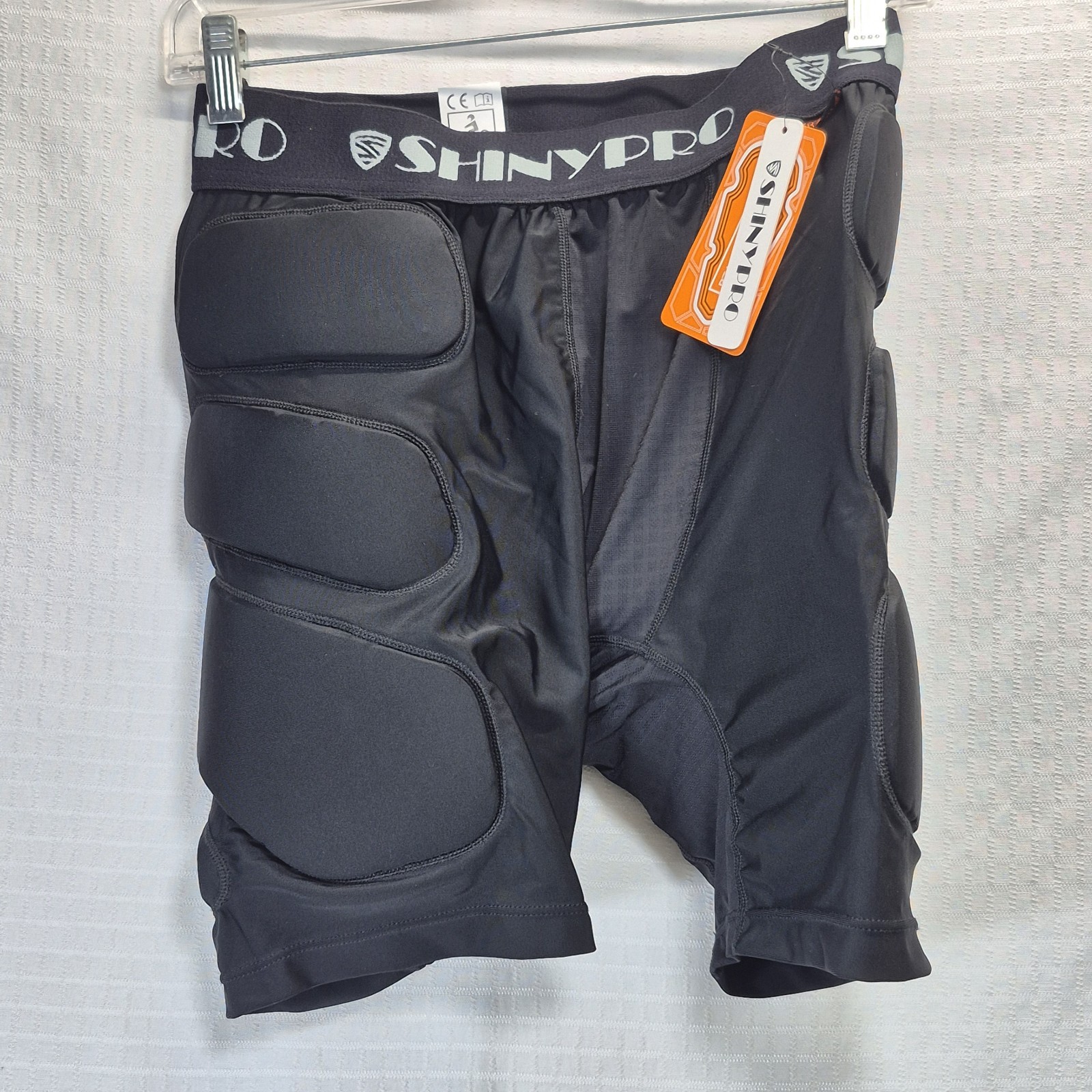 Shinypro Protective Padded Shorts Level 2 Hip Snowboard Skate skiing BMX Medium