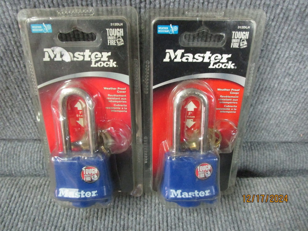 2 Master Lock Pad Locks 312DLH