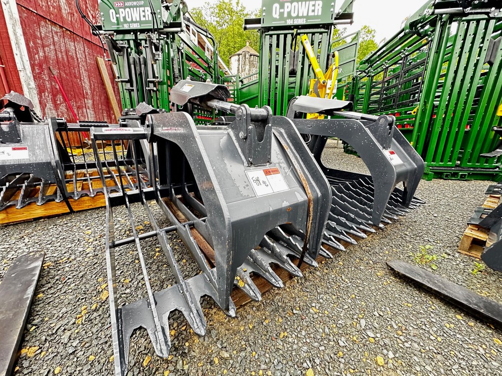 Stout 69-3B Grapple w/ Skid Steer Quick Attach