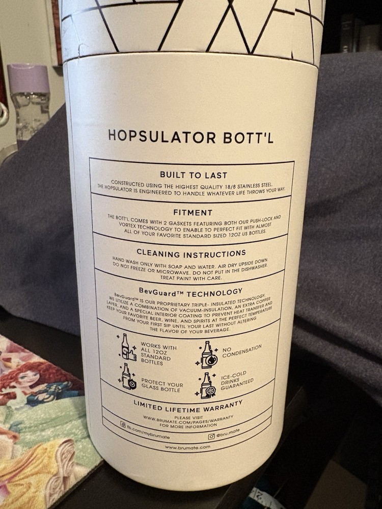 Brumate Hopsulator. Bottle Glitter Mermaid