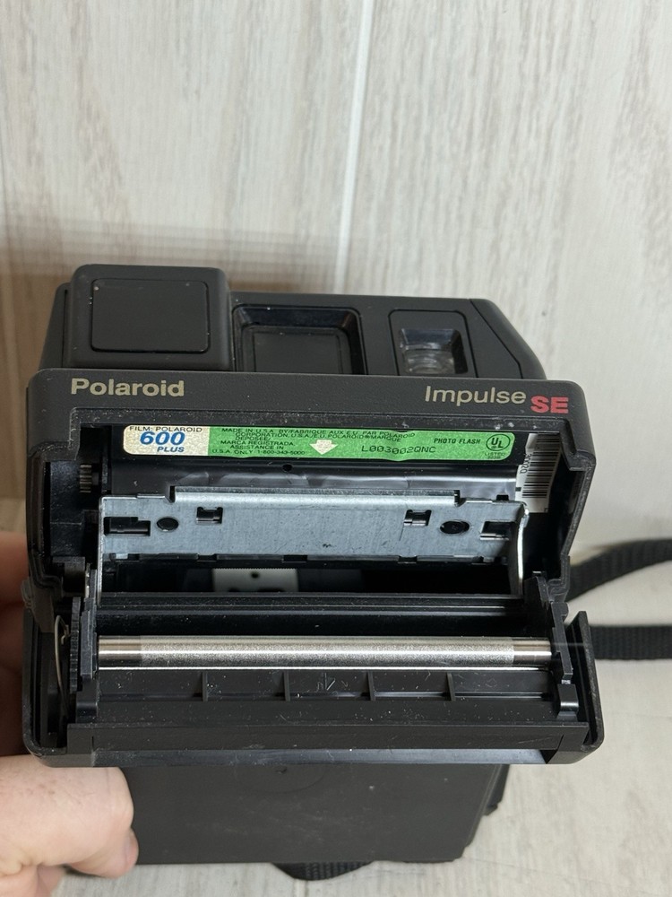 Vintage Polaroid Impulse SE Instant Camera Auto Focus System Untested As Is