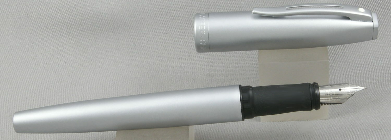 Sheaffer Javelin Silver Metal Fountain Pen - Fine Nib - 2004 MINT New-Old-Stock