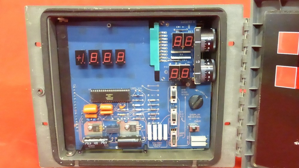 ROSEMOUNT MODEL 1003 C UNILOC PH METER (2F2)