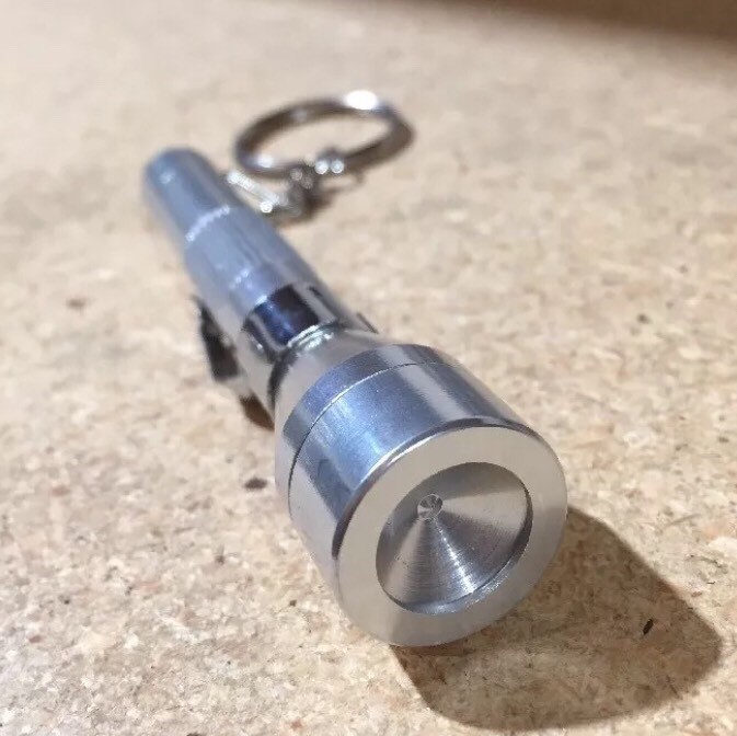 AMERICANPIPES (TM) Collectible flashlight PIPE