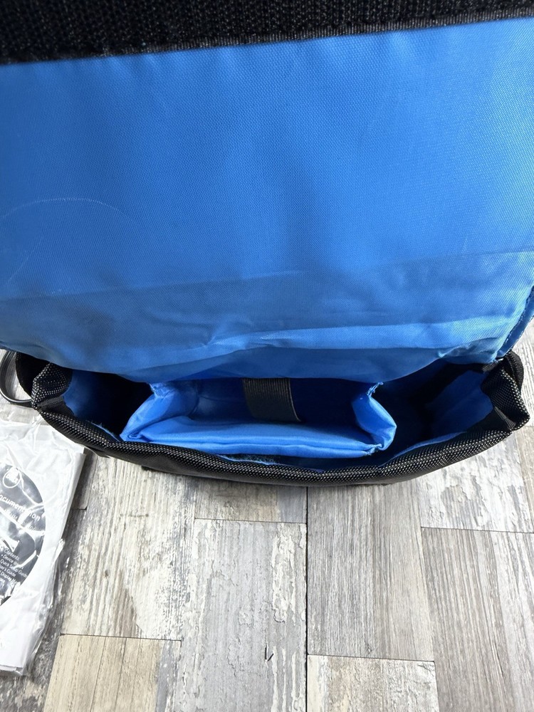 Dell M115HD LED DLP Mini Mobile Projector Bundle