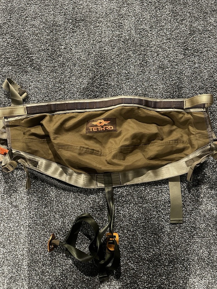 Tethrd Menace Saddle XL