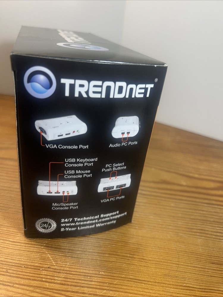 TRENDnet 2-Port USB KVM TK-209K Switch Kit With Audio Open Box