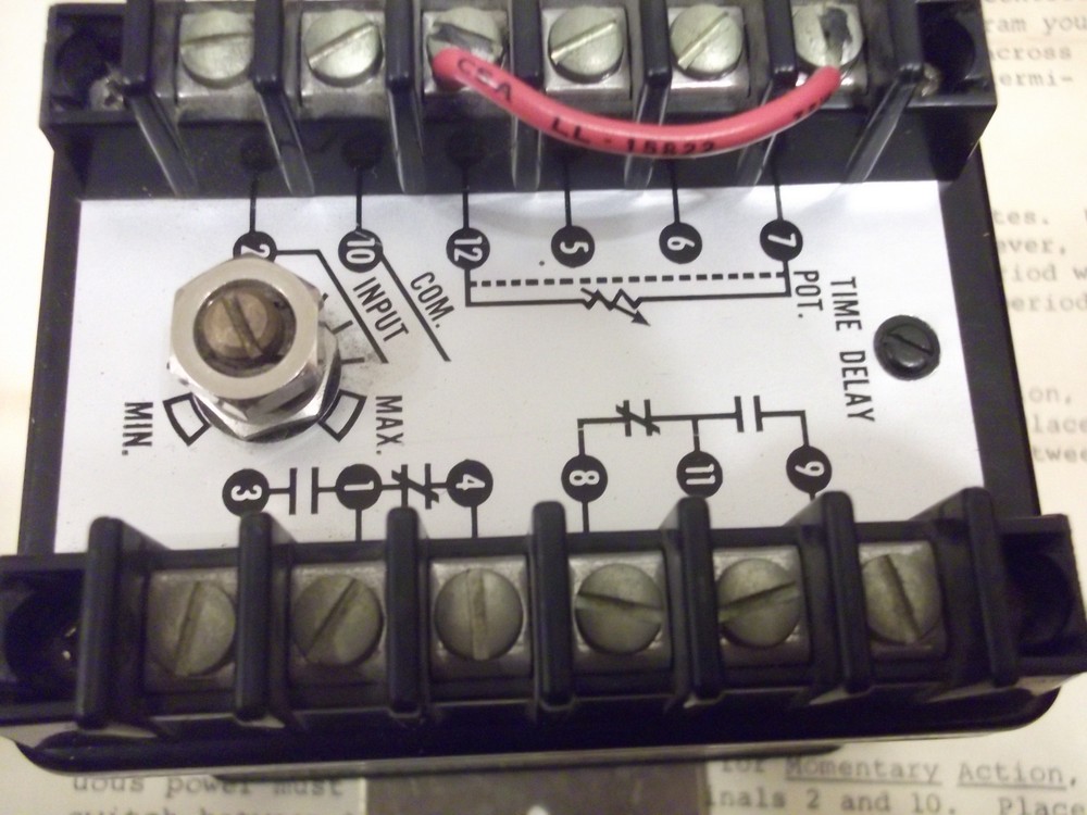 MACROMATIC SOLID STATE TIMER SS16822B 120VAC 10AMPS DPDT .05-0.5SEC. 3 AVAILABLE