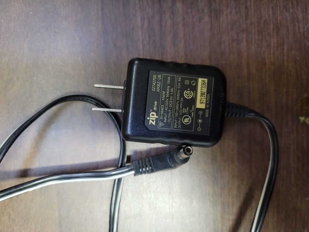 IOMEGA ZIP100PLUS HARD DRIVE, USED
