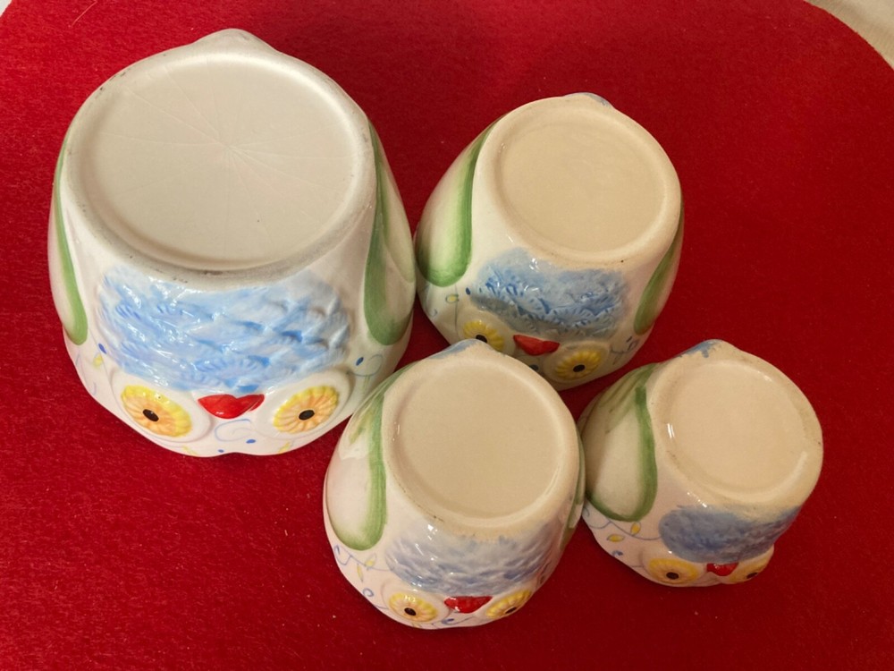 FUN GIFT Under $20 - 4 pc Nesting Owl Design Ceramic Measuring Cups EXCELLENT