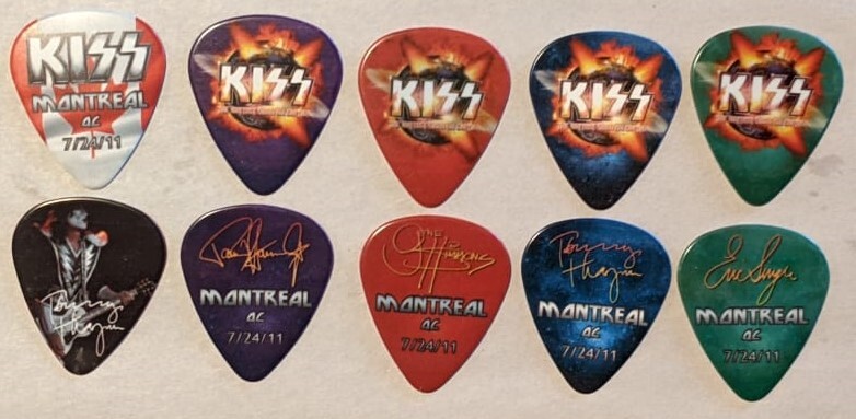 KISS 2011 MONTREAL CANADA 7-24-2011  Hottest Show On Earth GUITAR PICKS PICK