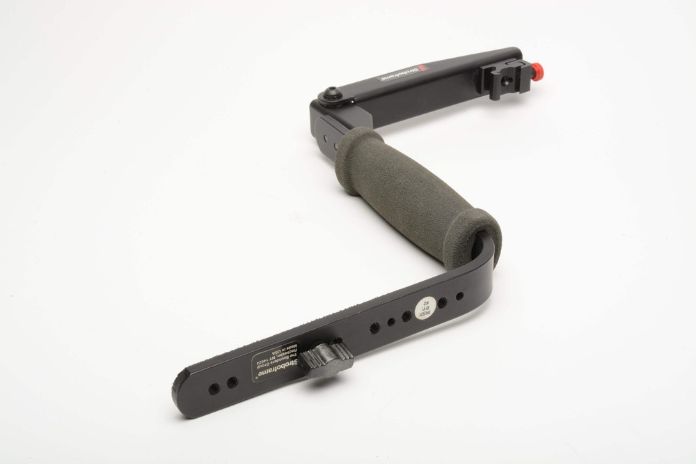 Stroboframe Quick flip 35mm camera flash bracket, Nice & Clean