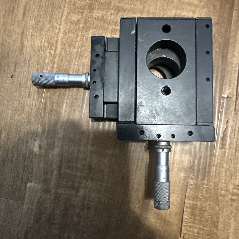 Oriel 16041 Precision End-Drive Translator Used
