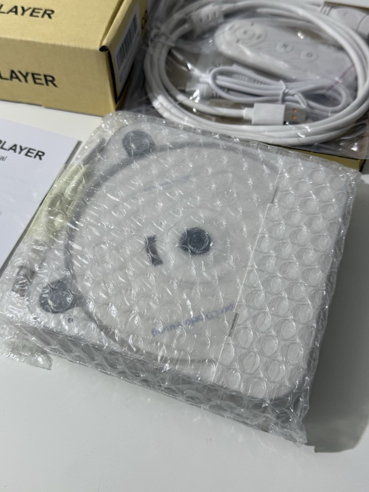 NEW Portable CAR CD Player USB & AUX Connection Universal Compatibility Remote