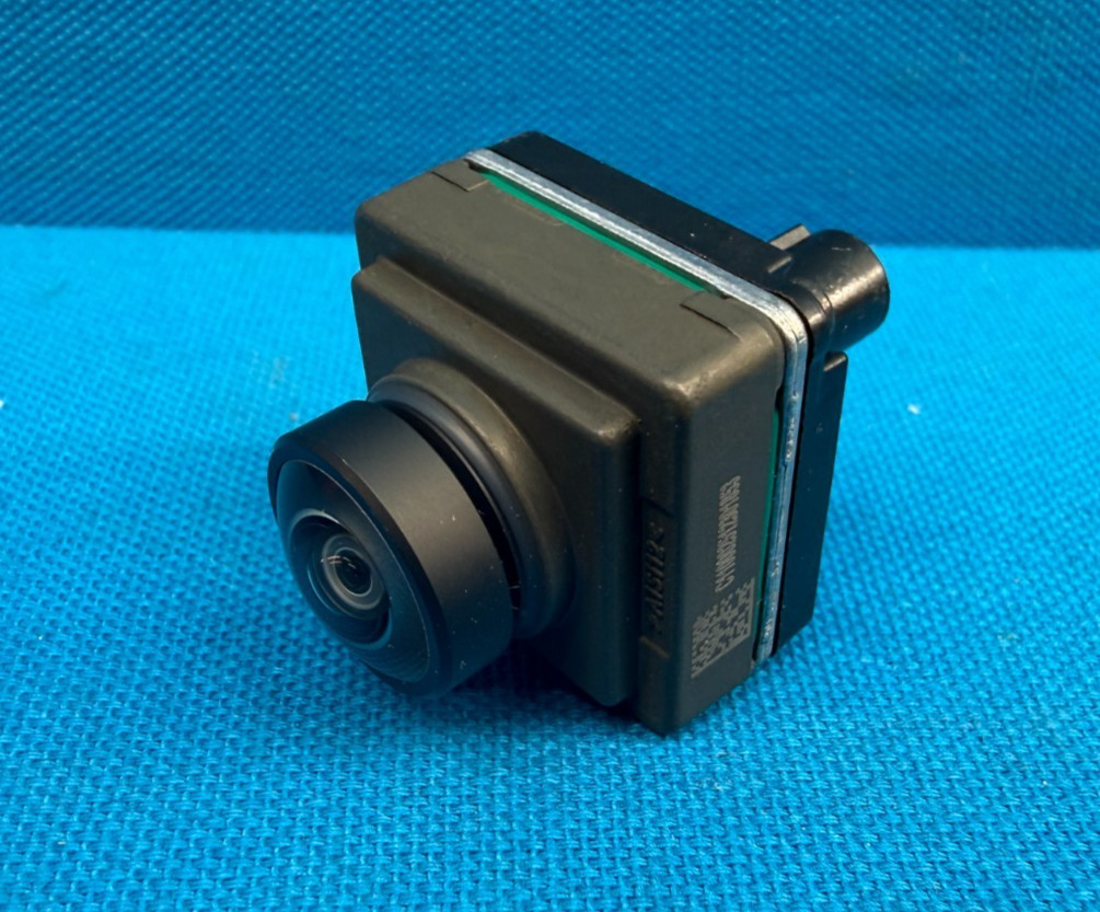 OEM Genuine GM 84676845 Rearview Tailgate Parking Camera Cadillac / Chevrolet