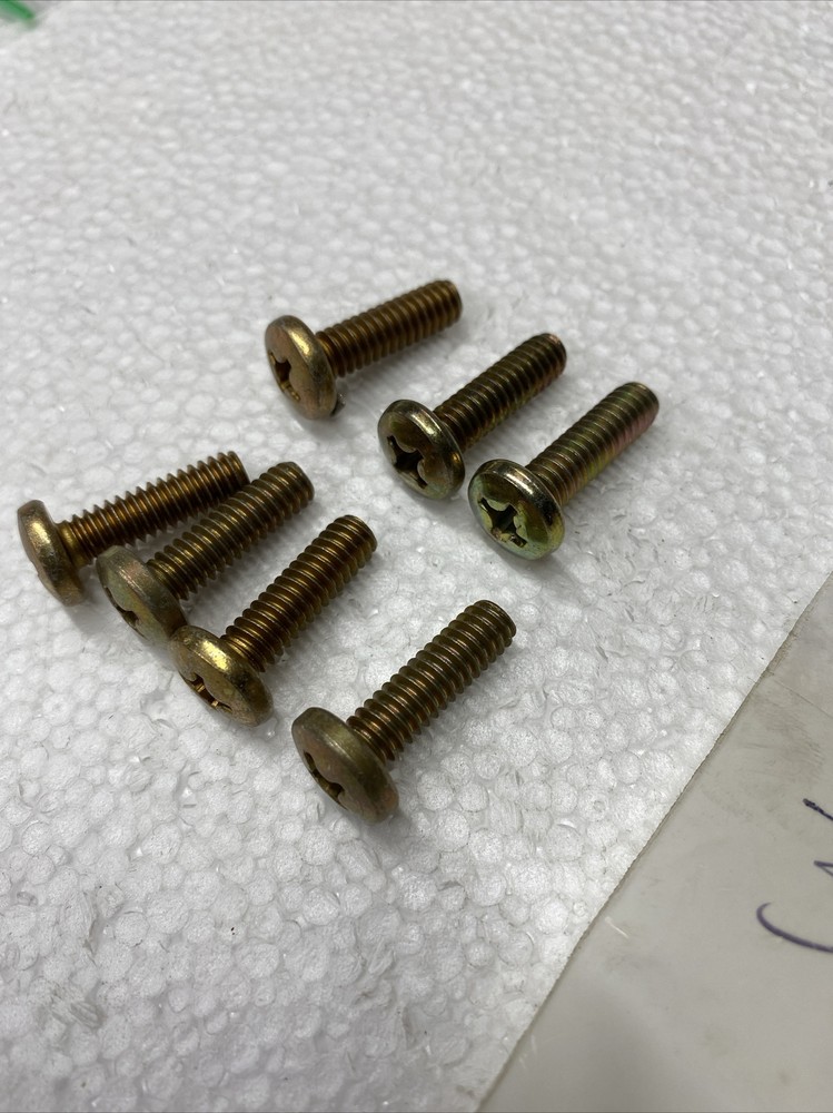 SEVEN Evinrude Johnson Screws 319125 BB-437