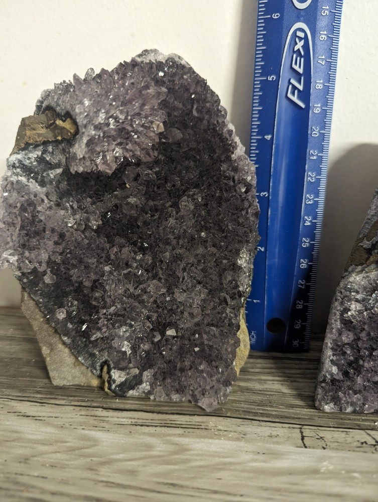 2 Amethyst standing cut base crystals geodes plus 3 oco geodes. 5 pounds lbs
