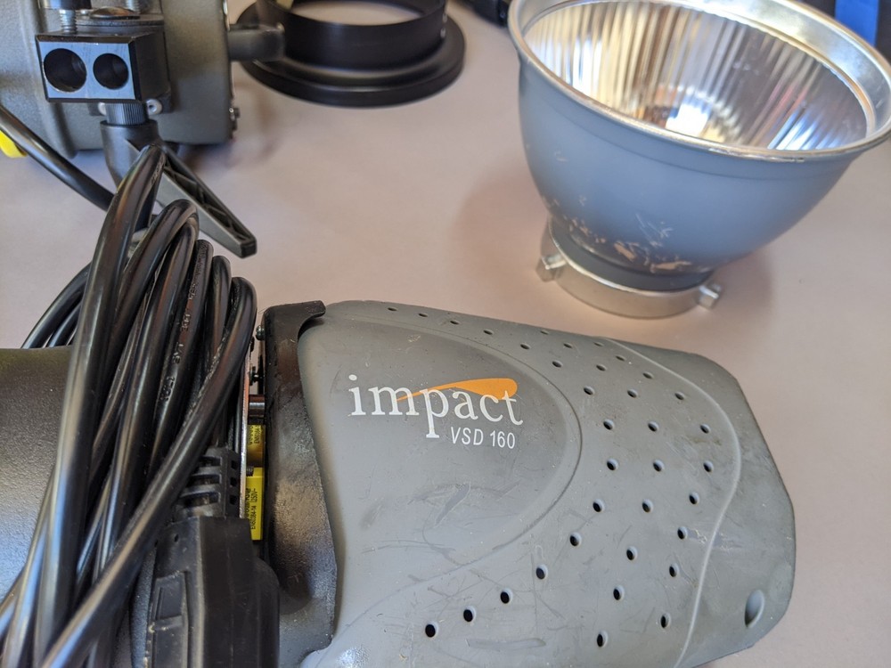 Dynalite flash photography lighting