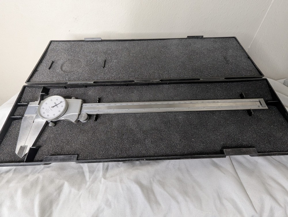 Mitutoyo dial caliper Micrometer 505-746 D12"TX USED