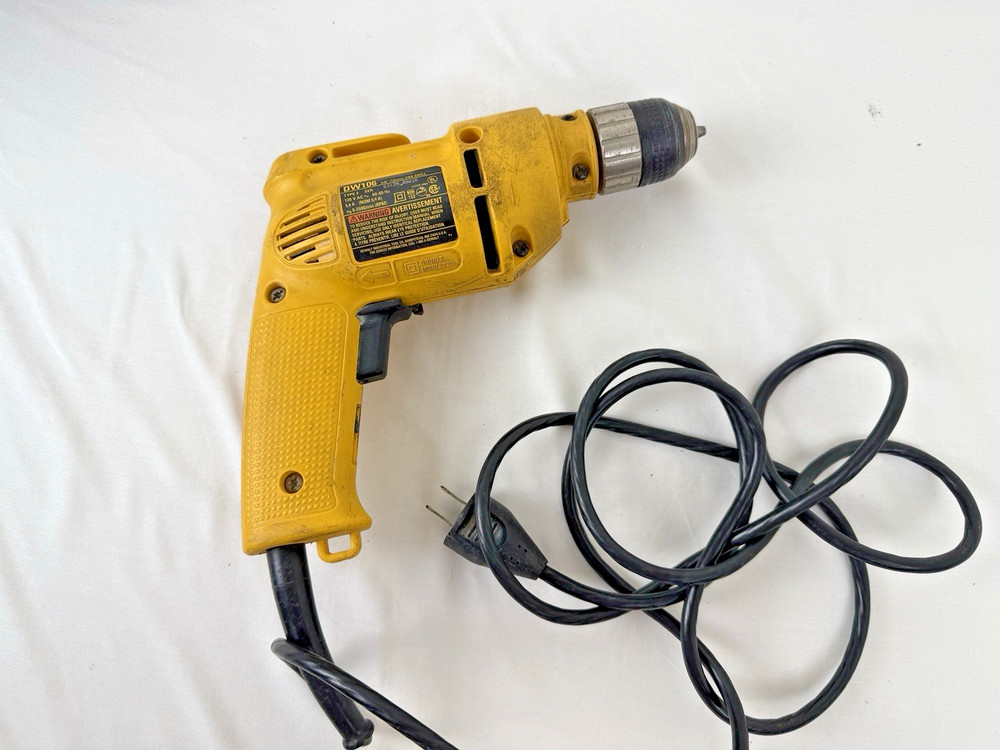 DeWalt DW106 3/8” Corded Variable Speed Drill Great Condition