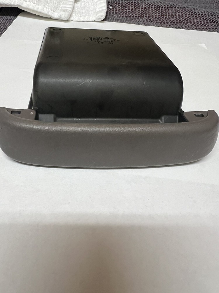 2003-2004 Toyota Echo Ashtray Ash Tray OEM