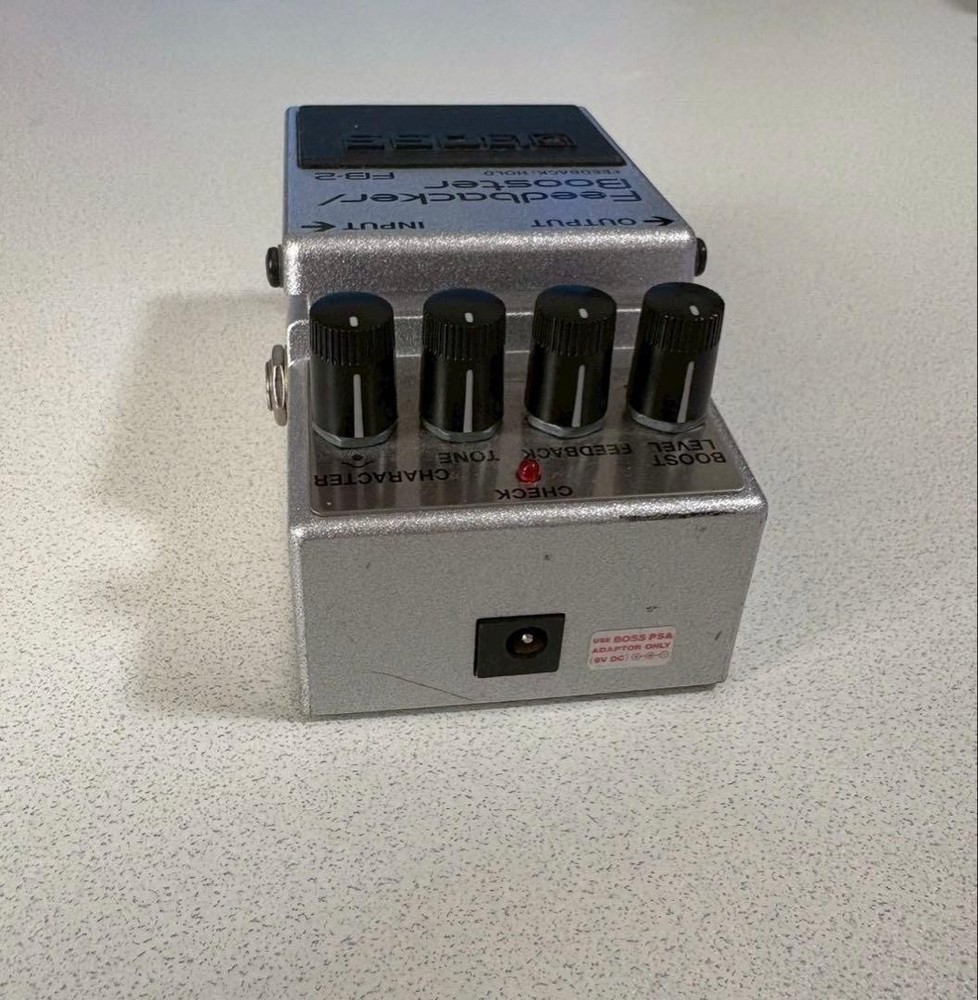 BOSS FB-2 Feedbacker Booster Guitar Effect Pedal