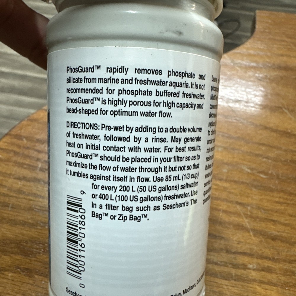 PhosGuard Phosphate Remover (250 mL) - Seachem