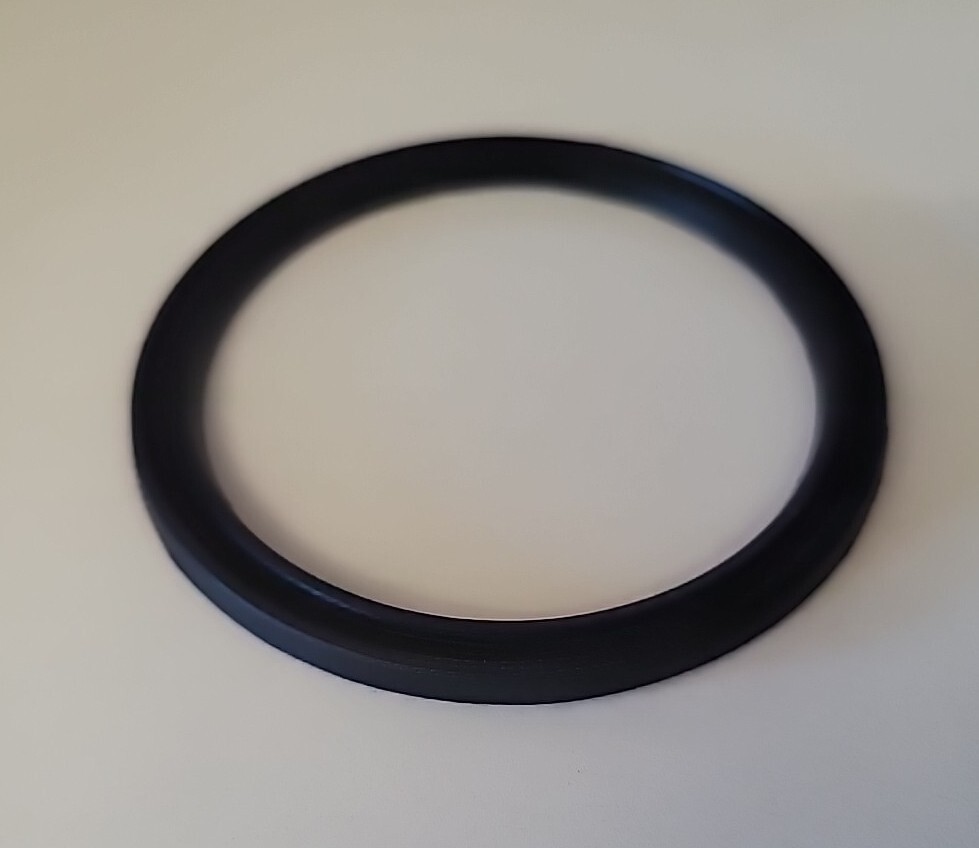 WV425CRF Seal 4 1/2 Outer Diameter