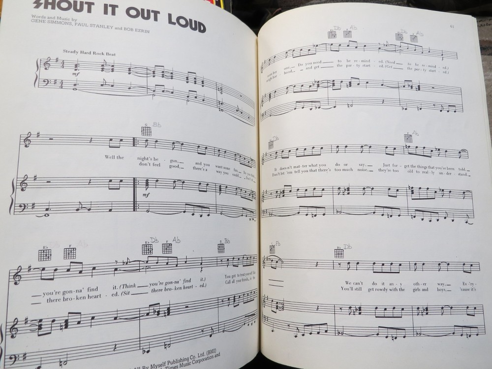 KISS DESTROYER SONGBOOK 1976 AUCOIN