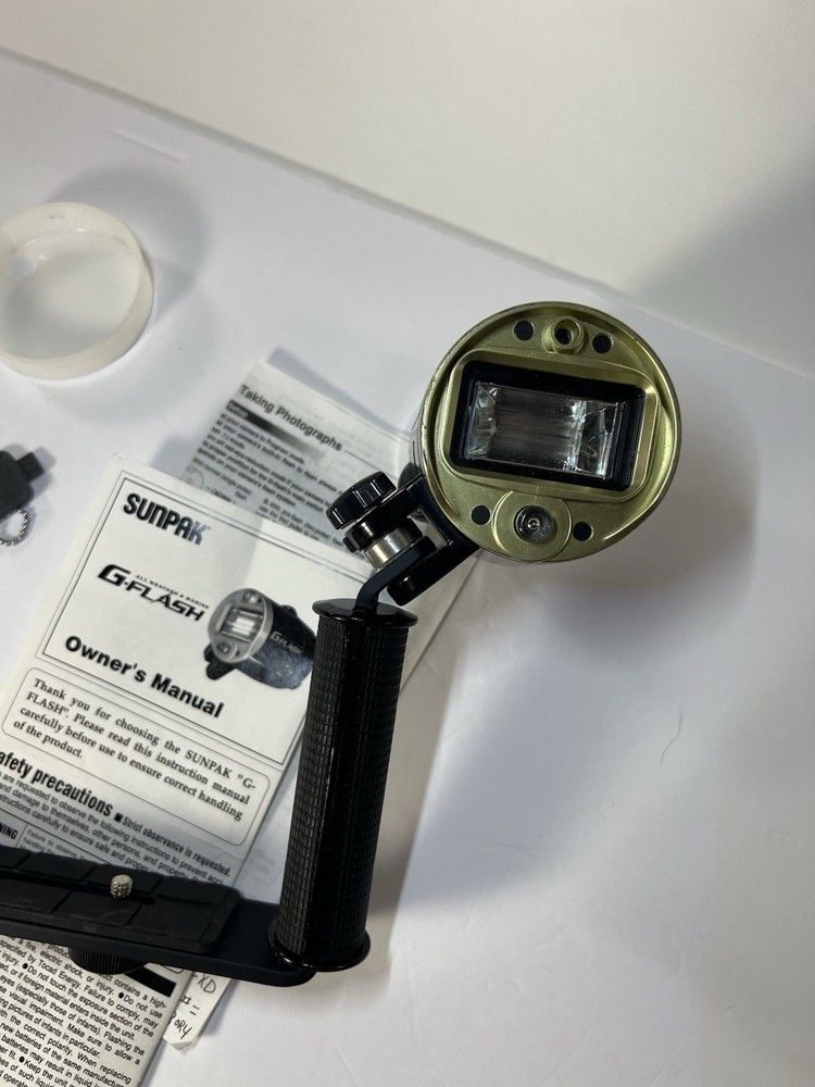 Sunpak All Weather Marine G-Flash Camera Strobe Attachment W/Manual