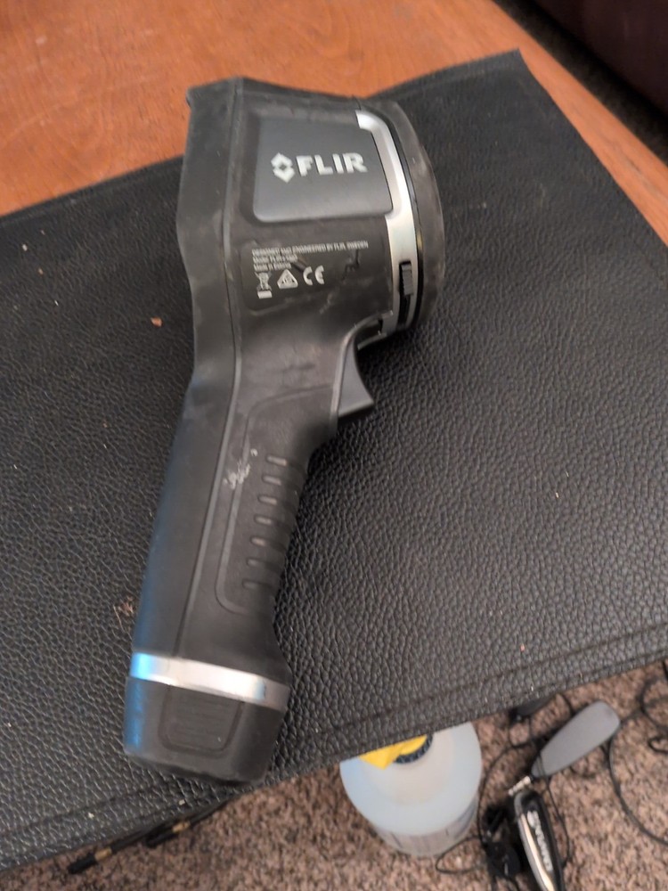 FLIR E6 WiFi Thermal Imaging Camera – Model# Flir-E6390 Unit Only