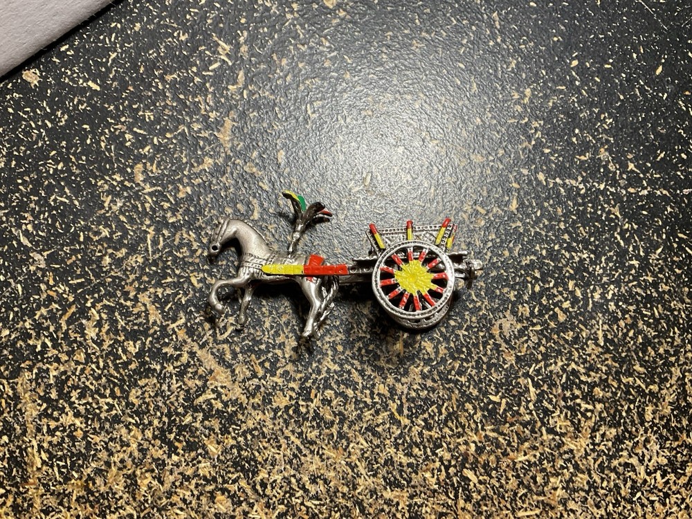 800 Silver Horse Cart