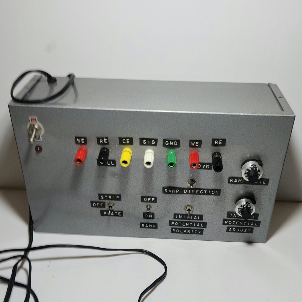 Vintage Electrochemical Potentiostat - Voltammetry Controller