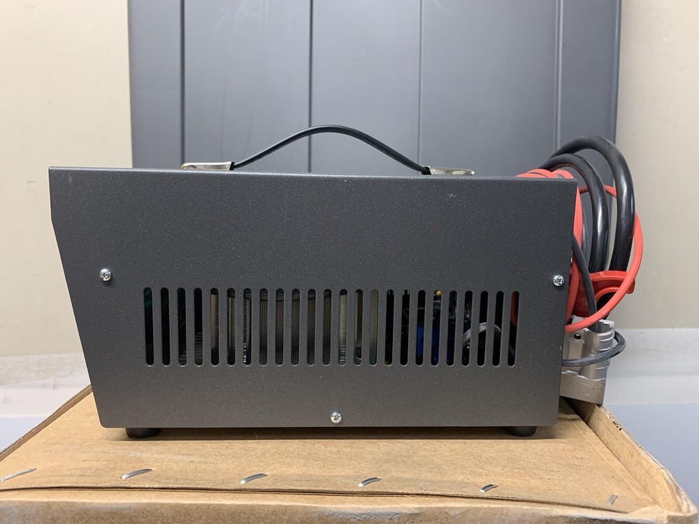 Battery Charger SMART ELECTRONIC HIGH FREQUENCY SYSTEM CBSW1-S BRIERLY TECH.