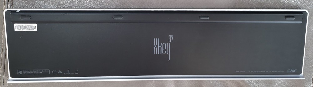 CME Xkey 37-Key USB Keyboard MIDI Controller and Case