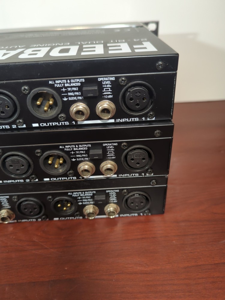 1x Behringer DSP 1100P Feedback Destroyer Pro Rack Unit.