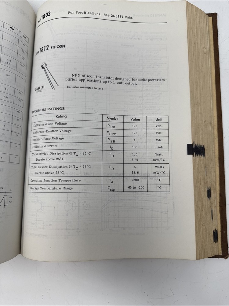 Motorola Semiconductor Products - The Semiconductor Data Book, 4th Edition .1969