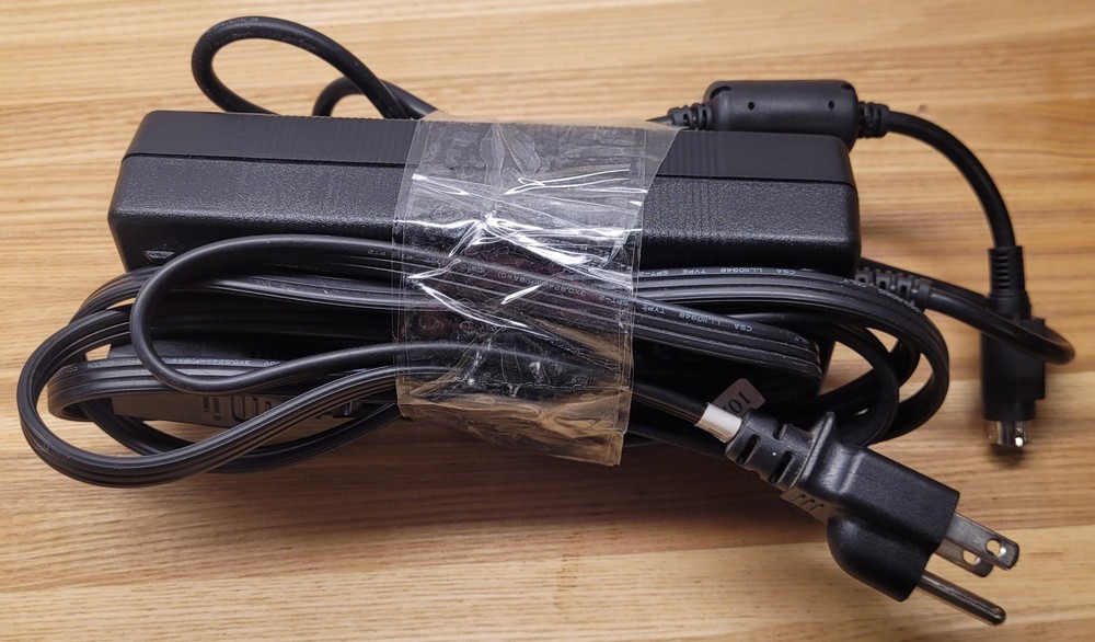 CUBE 3D PRINTER As is Untested Lights Are On Starts Up