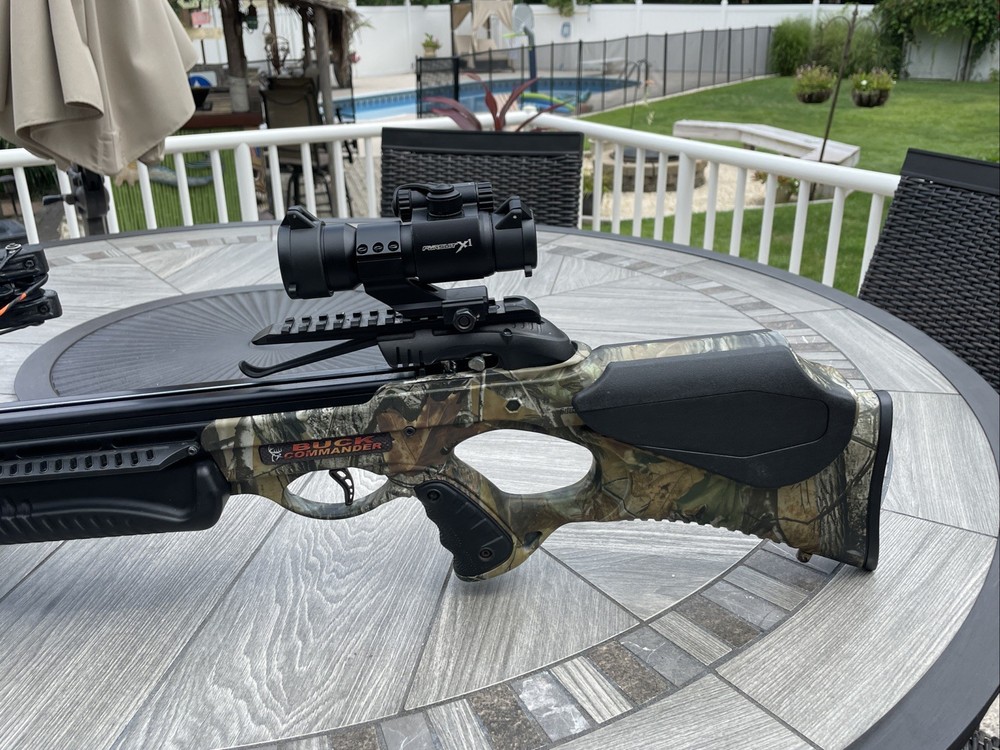 Barnett Buck Commander Crossbow