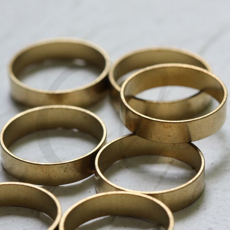 10 Pieces Solid Brass Ring Connector - 20.5x5mm (4171C-S-323)