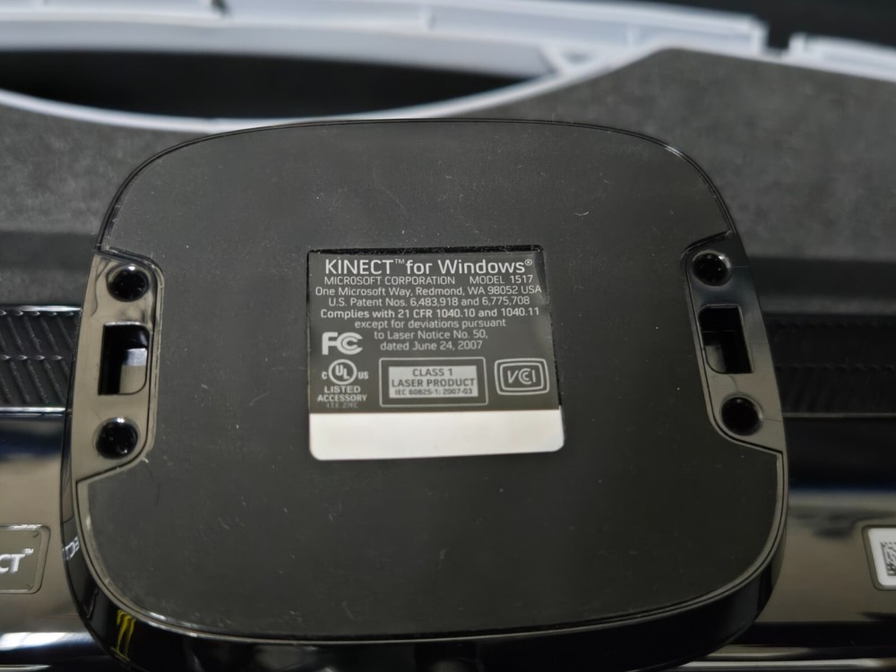 Noiseken Kinect : For Windows PC Model 1517, With Accessories, Case