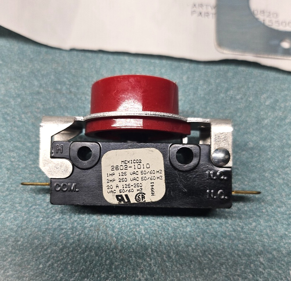 Cornelius 1010034 Switch Replacement Kit RED PUSHBUTTON, BRACKETS, WIRES, SCREWS