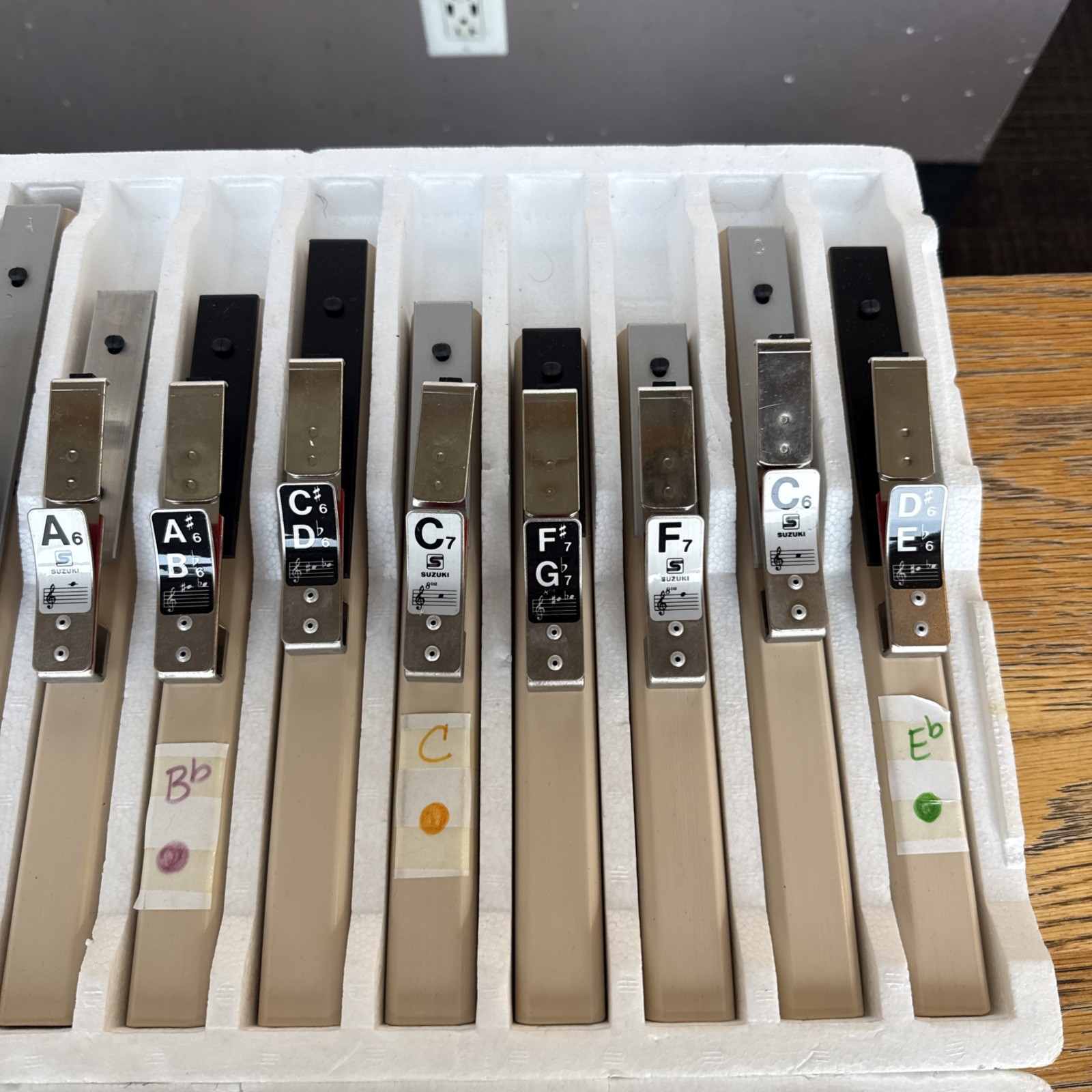 SUZUKI CM-25 Tone Chime 25 Tone Set 2-Octave With Original Box