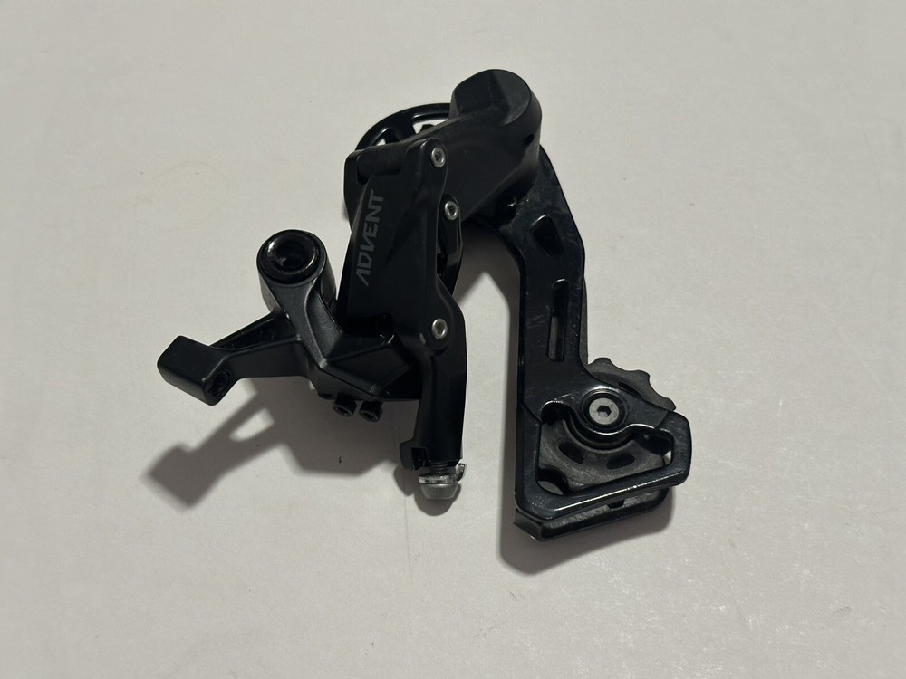 microSHIFT ADVENT Rear Derailleur - 9 Speed Medium Cage Black