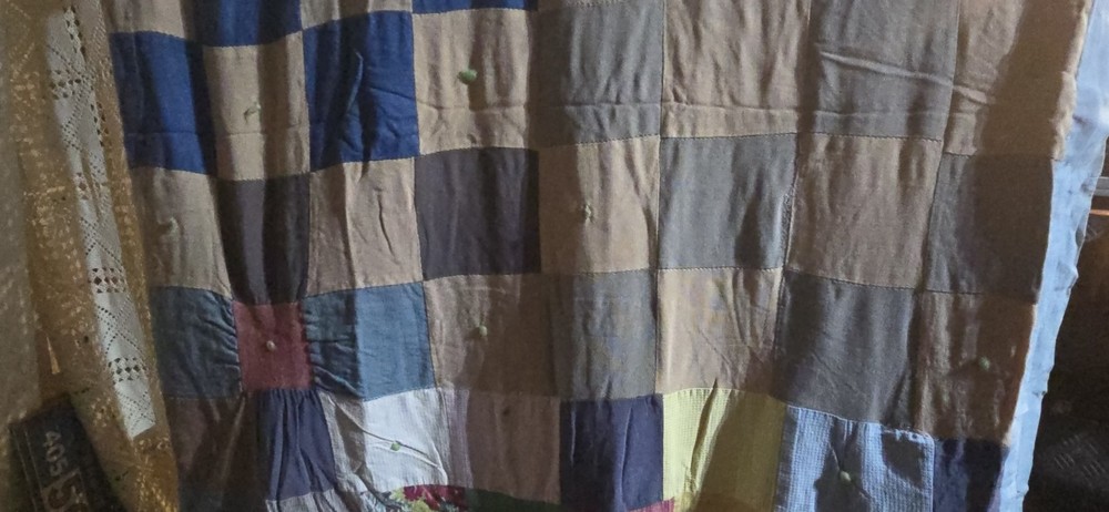 Vintage Handmade Patchwork Quilt Lightweight Thin Summer Quilt